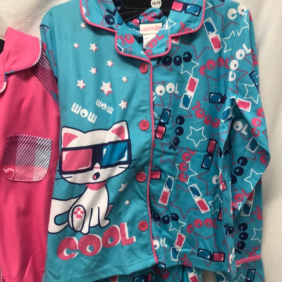St. Eve Girls 2 pc Coat Style Pajamas - Picture 7 of 7